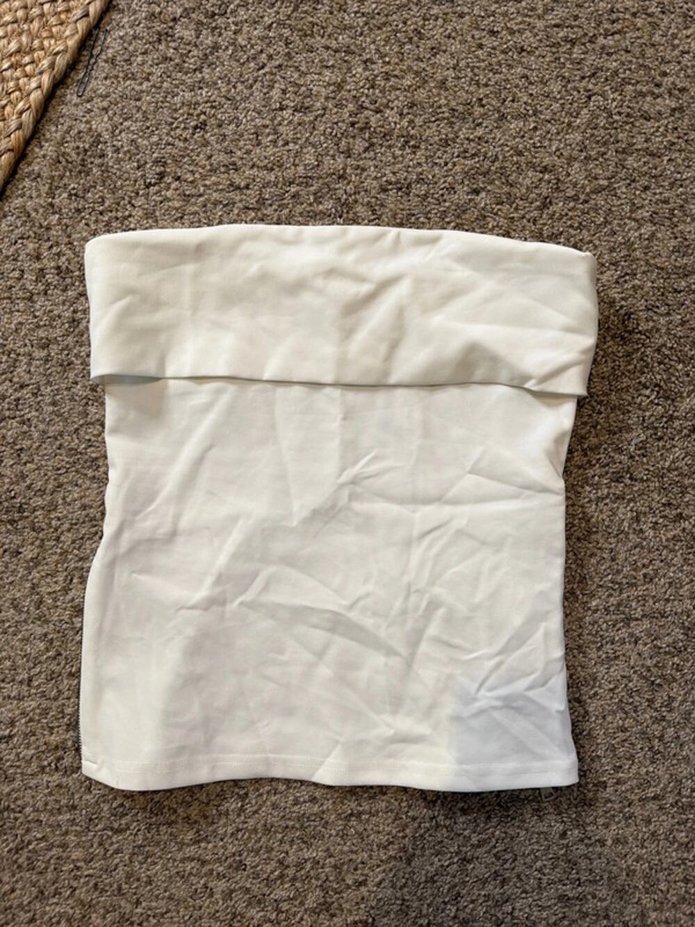 Zara NWOT white strapless top M 3430